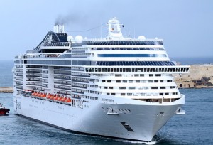 cruise-ship-144830_640